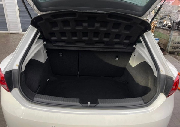 Seat Leon cena 11900 przebieg: 95000, rok produkcji 2013 z Ostroróg małe 277